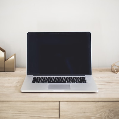 Laptop Bilgisayar